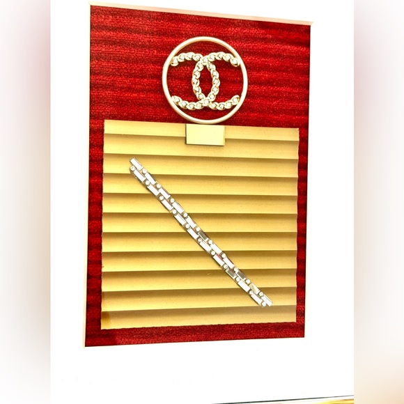 Authentic Chanel Brooch Art From a Chanel Boutique - Picture 2 of 4